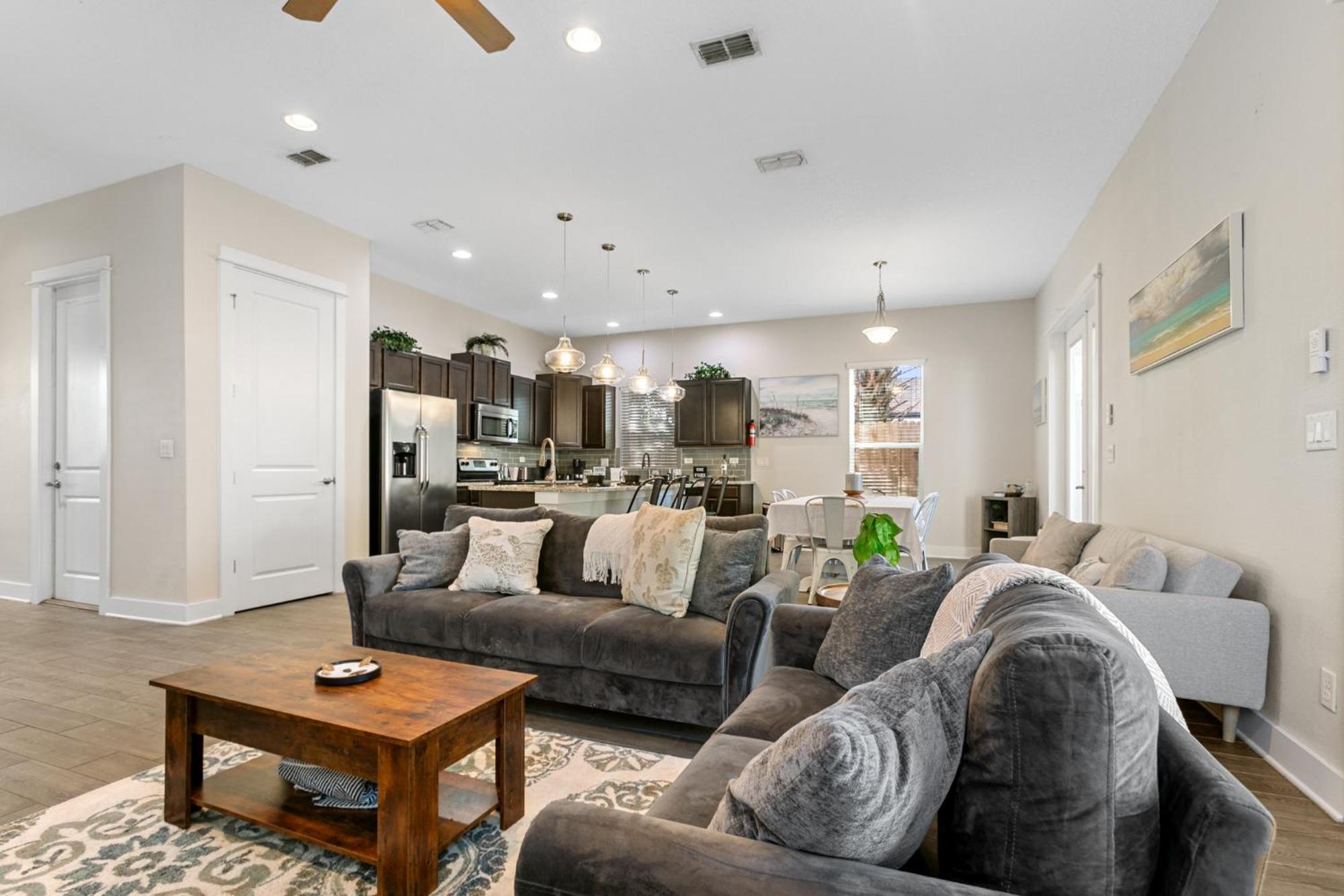 3 Minutes To Beach, 9 Minutes To Mayo Clinic, King Bed, Sleeps 8 Villa Jacksonville Beach Ngoại thất bức ảnh